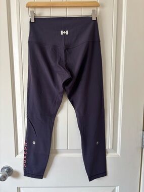 lululemon Team Canada Aligns High-Rise Dark Purple 25”Leggings Size 8